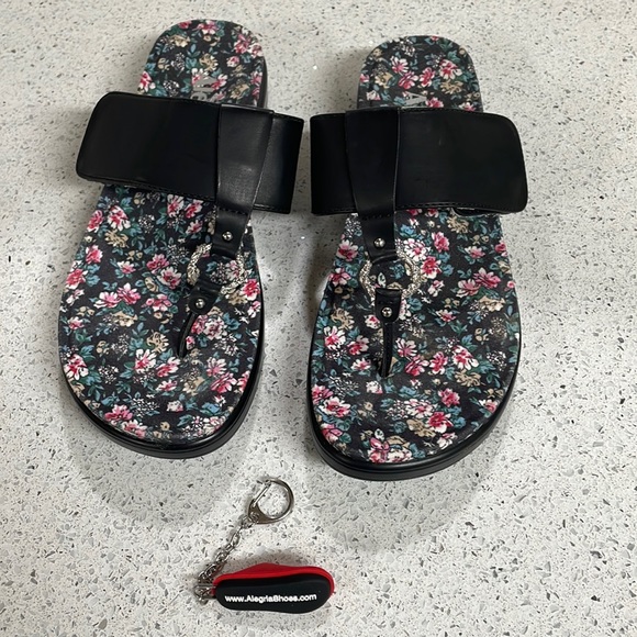 Alegria Shoes - Algeria Moxi Enchanting Thong Sandal